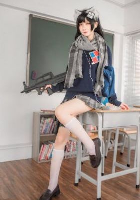 秋霞视频高_720迅雷电影在线